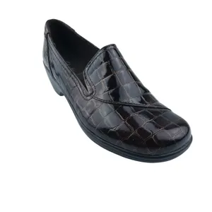 Clarks Loafers Women 8M Brown Croc‎ Embossed Patent Wedge Bendables 38634 thumbnail 2