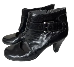 Aerosoles Alaska Black Leather Ankle Boots Heeled Buckle Bootie Womens 9.5 thumbnail 1