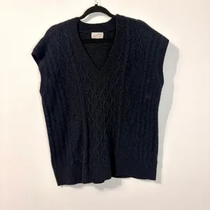 Universal Threads Navy Cable Knit V-Neck Sweater Vest Sz M thumbnail 2