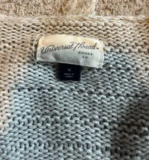 Universal Threads Gray Cardigan Sweater thumbnail 3