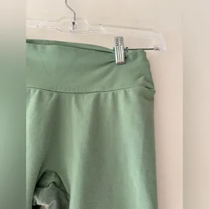 Booty By Brabants Sage Green Textureless‎ Leggings thumbnail 4