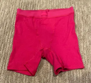 Skims pink pajama bottoms thumbnail 1