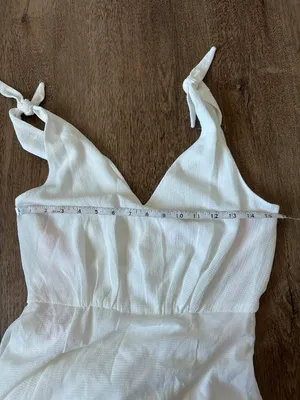 Betsey Johnson Long White Sleeveless Dress - Size 6 thumbnail 6