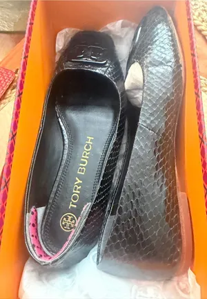 Tory Burch Black Faux-Snakeskin Logo Ballet Flats thumbnail 1