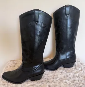 Soda Zahara - NWOB Women Western Knee-High Boot with Low Heel thumbnail 1