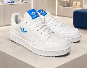 Adidas NY 90 J Women’s 6.5 Youth 5 White Blue Trefoil Sneakers New in Box thumbnail 1