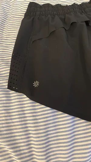 Athleta Shorts Black thumbnail 3