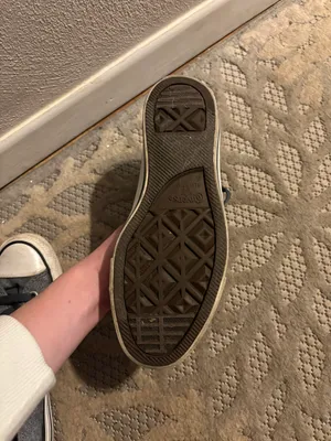 Converse Women’s Low Top thumbnail 6