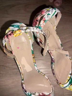 D brand Tropical Floral Ankle-Strap Heels - White Multi 7 thumbnail 7