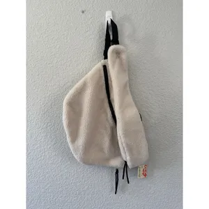 Free People Movement Champagne Toast Cozy Carryall Sherpa Shoulder Hobo Bag NWT thumbnail 2
