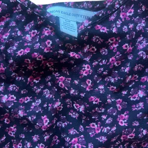 American Eagle Floral Strappy Boho Romper | S thumbnail 2