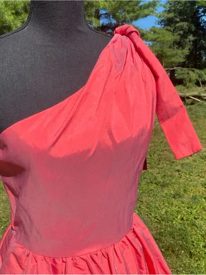 ALFRED SUNG One-Shoulder Coral Pink Cocktail Dress Firecracker Knee Length thumbnail 2