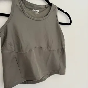 SKIMS Performance Racerback Tank Gunmetal thumbnail 4