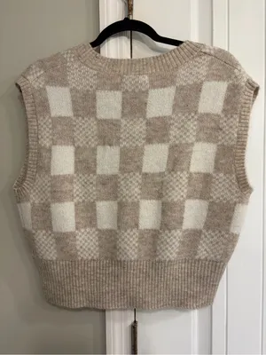 William Rast Beige & Ivory Checker V-Neck Sweater Vest thumbnail 4
