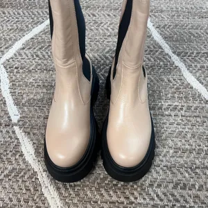 ALOHAS Chunky Lug Sole Boot Sz 38/ US 7-7.5 thumbnail 5