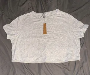 Skims Cotton Logo Super Cropped T-Shirt thumbnail 1