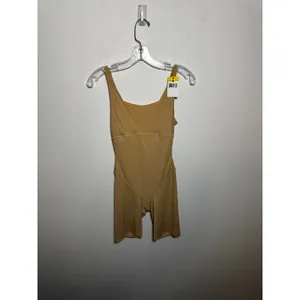 Brand New Maidenform Women's Size Medium Beige One Piece Bodysuit Shapewear thumbnail 5