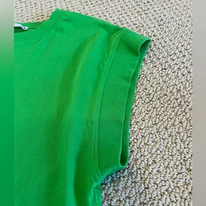 Zara Tee, Cuff Sleeves, Size Medium, Green, Brat, Christmas, Basic, Comfy thumbnail 3
