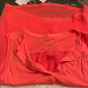 5/ $25 American eagle sleeveless shirt thumbnail 1