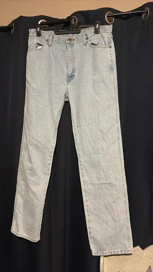 Wrangler Jeans thumbnail 1