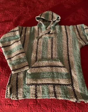 Earth Brand Drug Rug Hoodie thumbnail 1