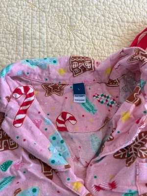 Women’s Old Navy Christmas Cotton Pajamas thumbnail 2