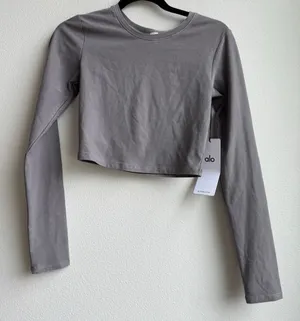 NWT Alo Washed AloSoft Crop Finesse Long Sleeve Cool Grey Crop Size XS thumbnail 1