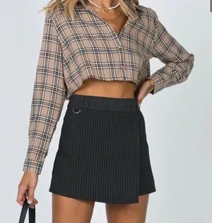 Princess Polly Black Everly Pinstripe‎ Skort Asymmetrical Wrap Front D-Ring 6 thumbnail 1