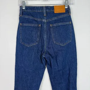 Aritzia Denim Forum The Anjelica High Rise Slim Jeans Size 25 EUC thumbnail 8