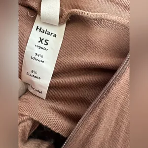 NWT Halara hooded wide-leg jumpsuit in classic neutral brown, back slits, sz XS thumbnail 7