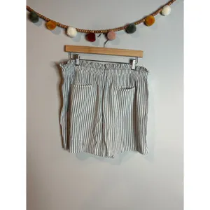 Worthington striped paper bag pull on shorts thumbnail 3