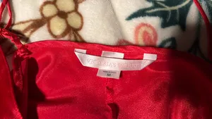 Vintage Victoria's Secret Satin Top Pajama thumbnail 2