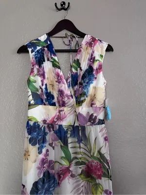 NWT $158 • Guess • Maxi Dress • Gilda • Floral Print • Small thumbnail 3