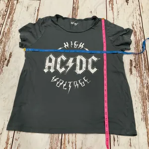 AC/DC HIGH VOLTAGE GREY T SHIRT‎ thumbnail 2