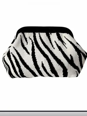 🦓 ZEBRA PRINT KNIT DUMPLING CLUTCH | 2 thumbnail 3
