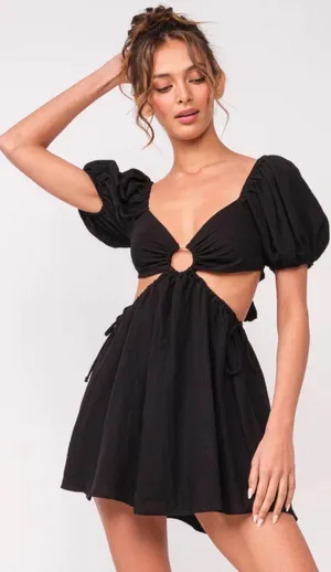Isabelle’s Cabinet Sky To Moon O-Ring Cutout Dress thumbnail 4
