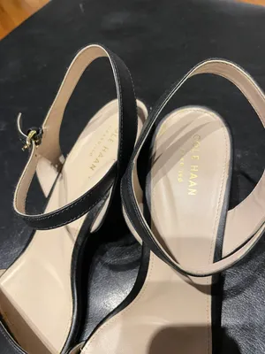 Cole Haan Josie Leather Ankle Strap Chunky Block Heeled Kitten Sandals thumbnail 7