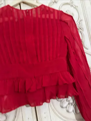 FARM Rio Red Ruffled Sheer Long-Sleeve Peplum Blouse Size Small thumbnail 11