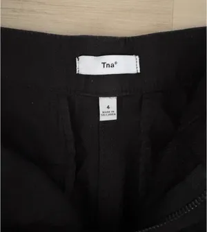 Aritzia TNA Cargo Pants thumbnail 3