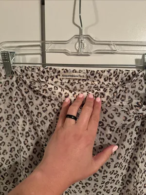 A&F Leopard Cover up Skirt NWT thumbnail 4