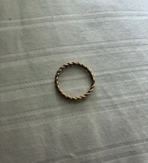 Gold Twisted Rope Ring Size 7 thumbnail 3