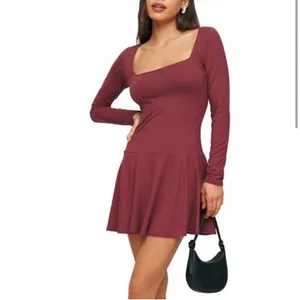 Reformation Coen Jersey Knit Long Sleeve Square Neck Mini Dress Chianti Medium thumbnail 2