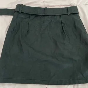 LF Seek The Label black vegan leather Moto biker asymmetrical zip mini skirt S thumbnail 4