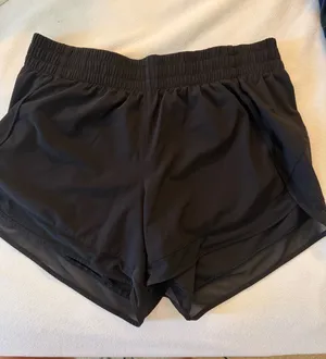 Athleta shorts thumbnail 1