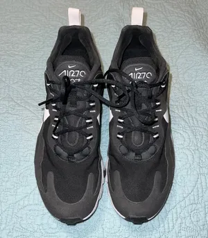 Nike Air Max 270 Shoes thumbnail 2