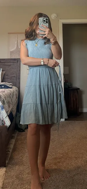 Boutique dress thumbnail 3