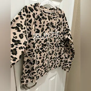 Brunette the Label Middle Sister Crewneck Sweatshirt leopard print size M/L thumbnail 9