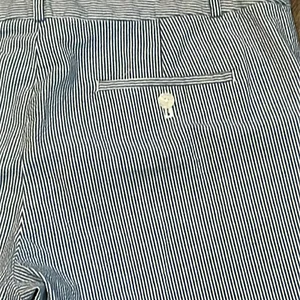 Womens Shorts-BANANA REPUBLIC-blue/white striped‎ seersucker Bermuda Size 14 thumbnail 4