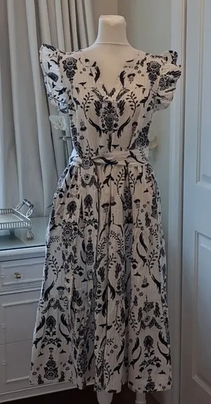 Roller Rabbit Floral Print White and Blue Midi Dress thumbnail 1