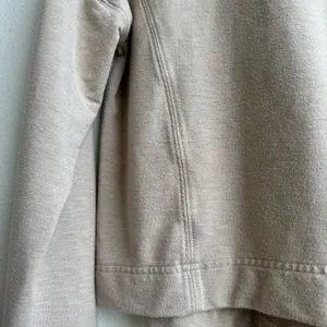 Lululemon Ceremony Pullover Hoodie Cropped Relaxed French Terry Size 8? 10? thumbnail 2